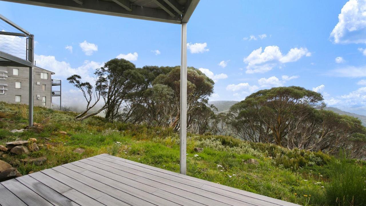 Snowtel 4 Villa Mount Hotham Exterior photo